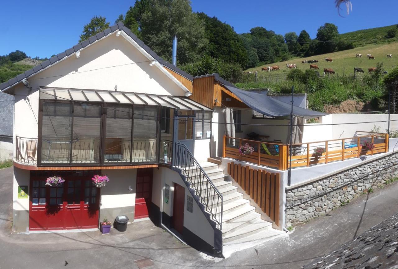Villa Les Planchettes Orcival Esterno foto